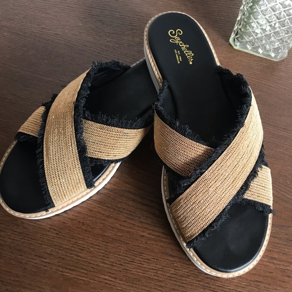 Seychelles Jasmine Sandal Black and Gold - Picture 2 of 4